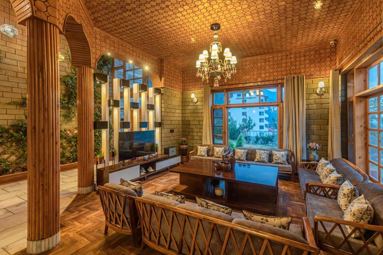 Saffronstays Monarch Manor, Manali - Regal Mansion Экстерьер фото