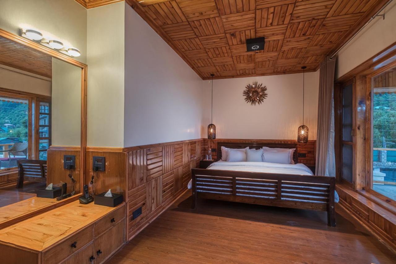 Saffronstays Monarch Manor, Manali - Regal Mansion Экстерьер фото
