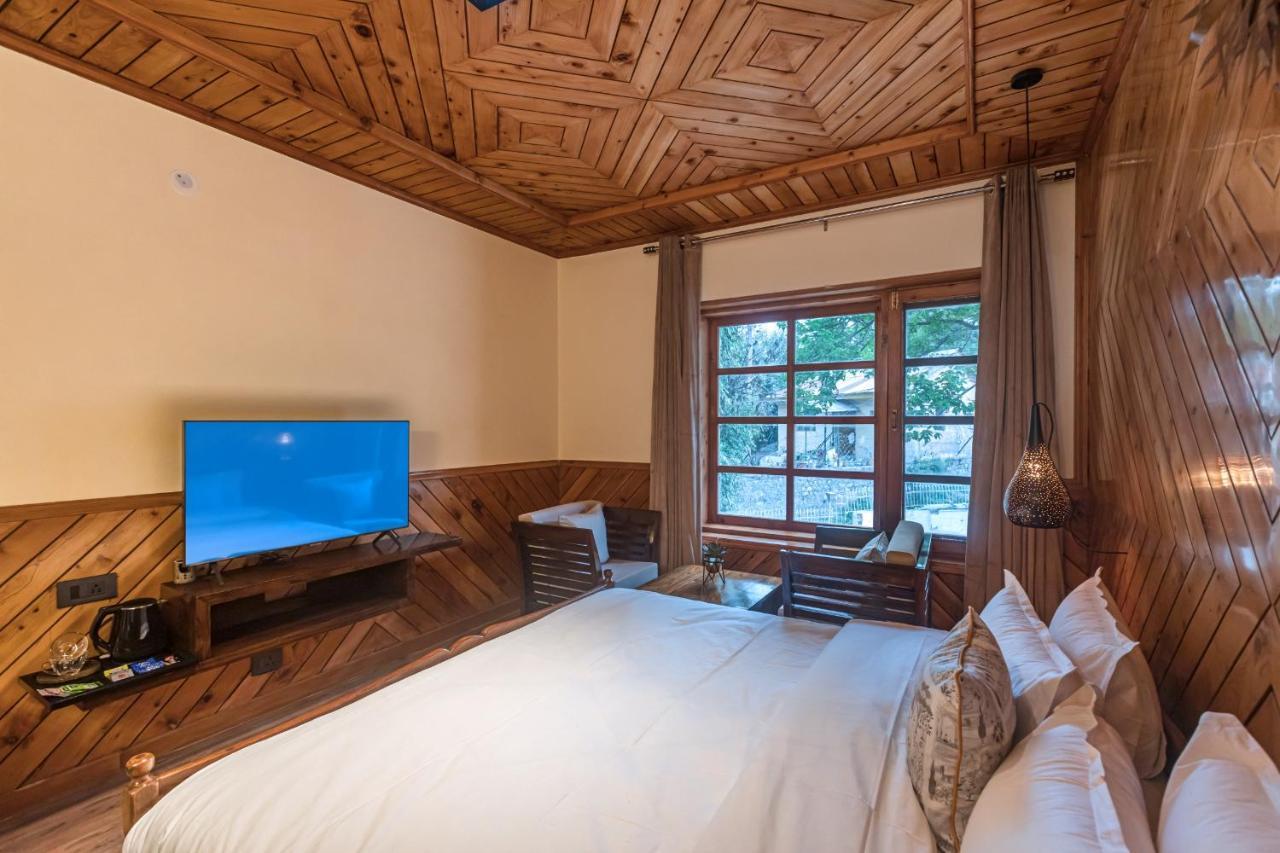 Saffronstays Monarch Manor, Manali - Regal Mansion Экстерьер фото